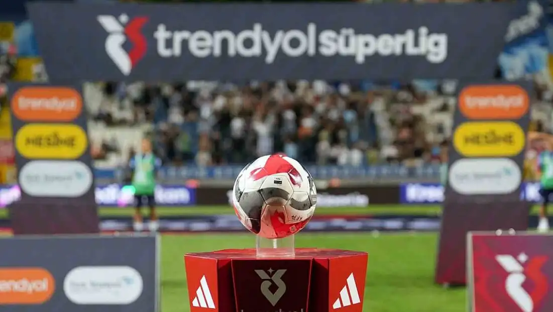 Süper Lig'de 19. hafta heyecanı! Trabzonspor açılışı yapıyor, Galatasaray ve Fenerbahçe takipte