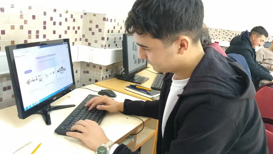 Akşehir'de Akıllı Tarım Eğitimi tamamlandı