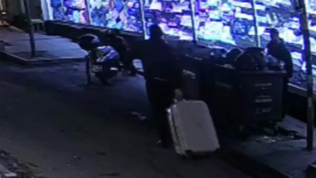 Şişli’deki dehşete ilişkin görüntüler ortaya çıktı... Cesedi valizde böyle taşımışlar