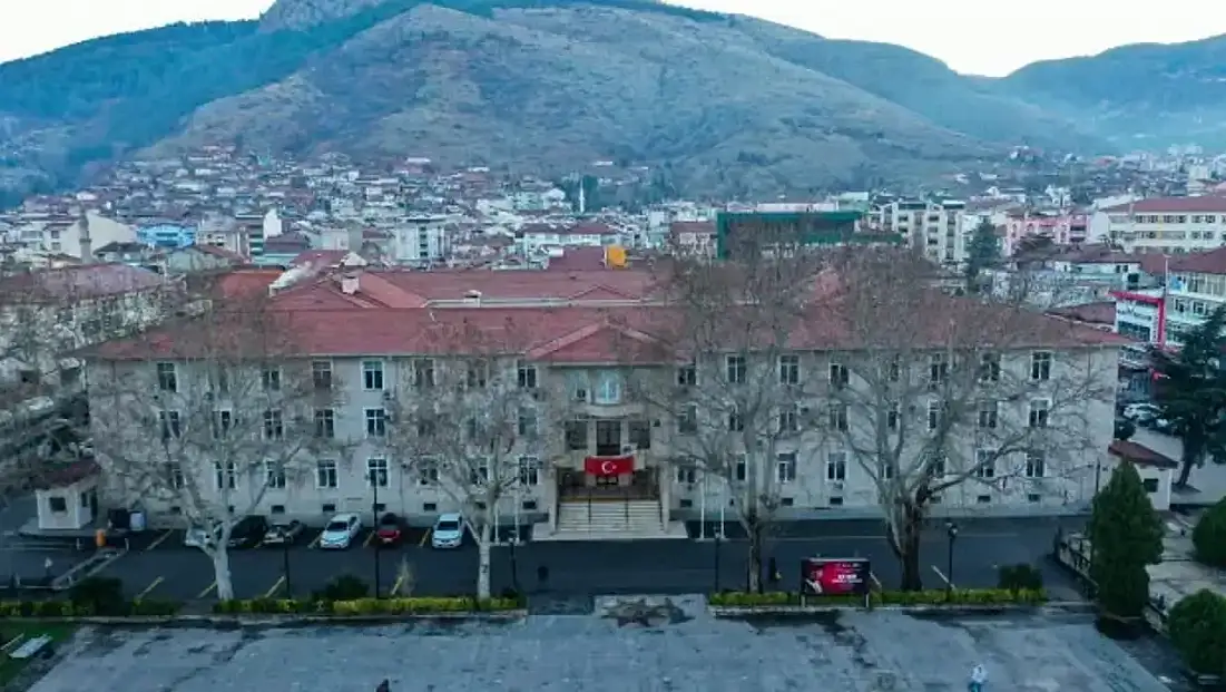 Bir ilimizde okullar 1 gün tatil edildi!