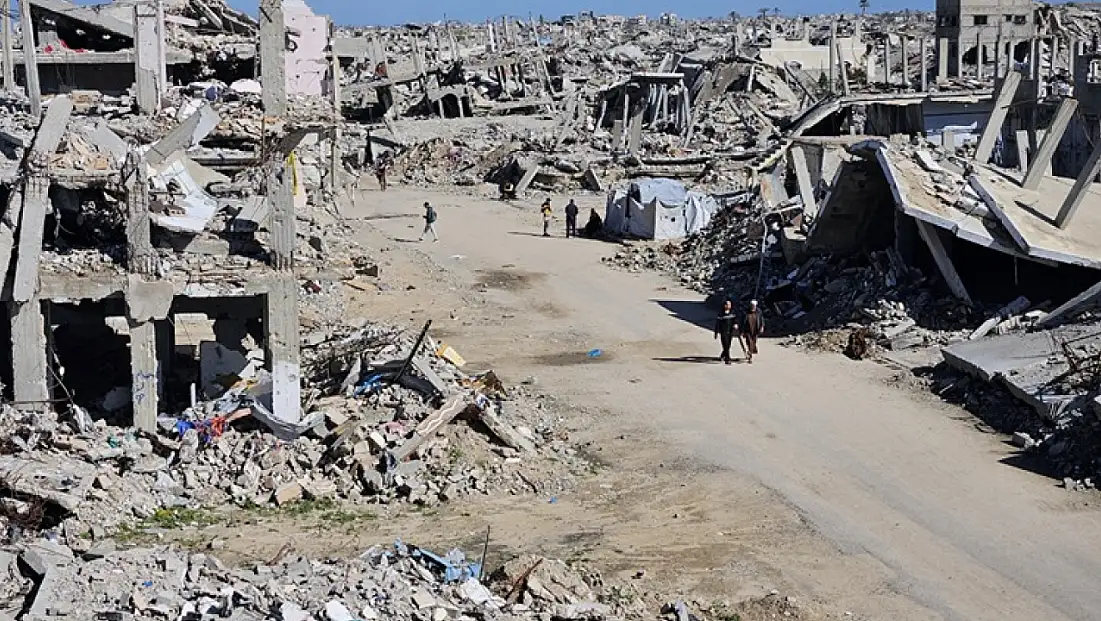 Gazze'de ateşkes kağıt üzerinde kaldı: İsrail saldırılarında can kaybı 71 bin 657'ye yükseldi