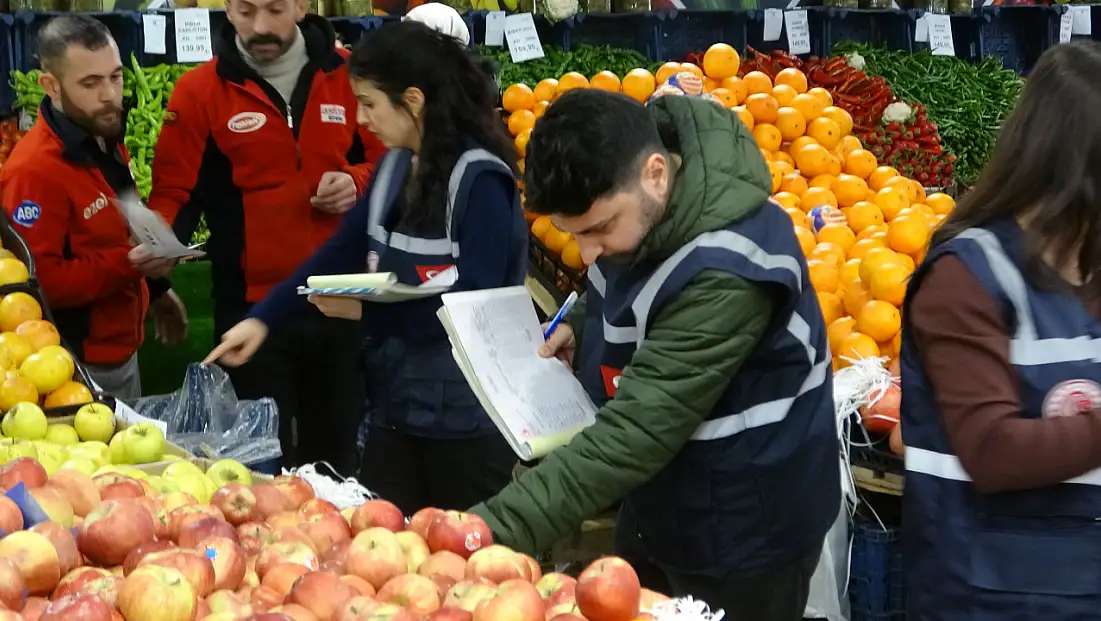 Konya’da Ramazan öncesi marketlerde sıkı denetim: Raf ve kasa fiyatları inceleniyor