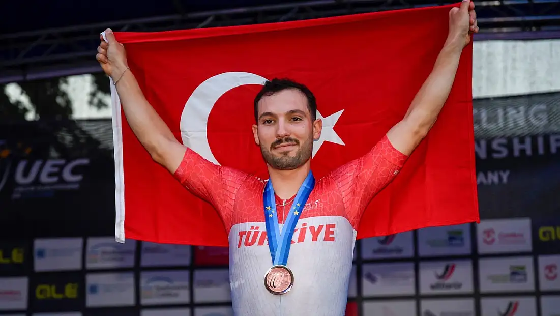 Konyalı milli bisikletçi Ramazan Yılmaz dünya sıralamasının zirvesine yerleşti