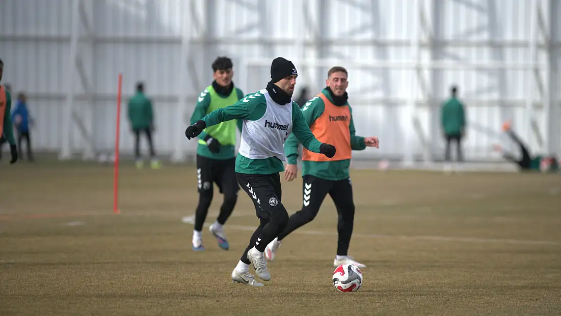 Konyaspor, Beşiktaş maçına yeni transferiyle çıkabilecek mi?