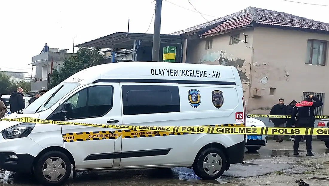 Sokak ortasında eşini öldüren zanlı tutuklandı... 7 çocuk annesiz kaldı