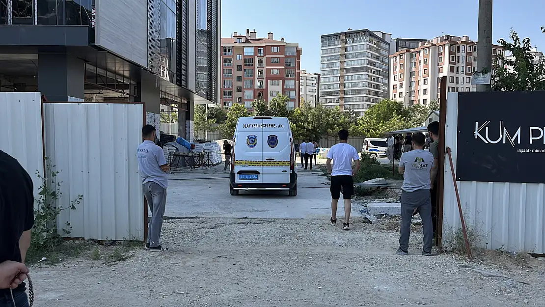Konya'da inşaatta kaza: Yedinci kattan düşen usta hayatını kaybetti