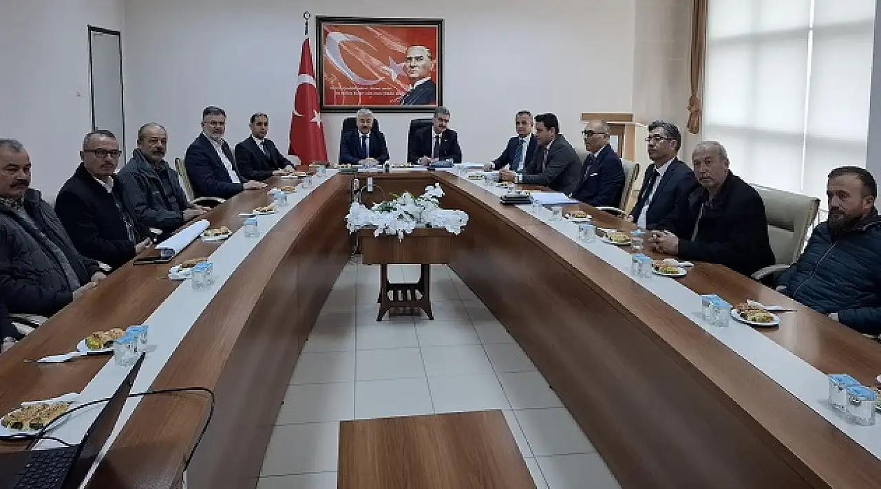 Akşehir Gölünde 25 yıllık sorun bitiyor: Kıyı kenar çizgisi için yeni düzenleme