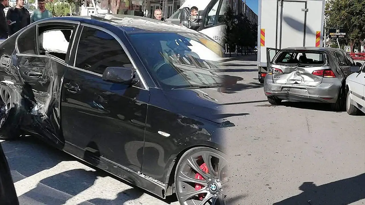 Konya’da bir araç diğerlerini de sürükledi! Zincirleme kazada 3 yaralı
