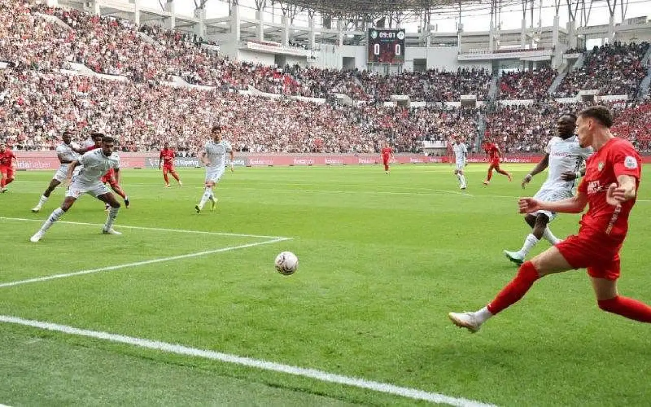Konyaspor'da kadro bilmecesi yaşanıyor