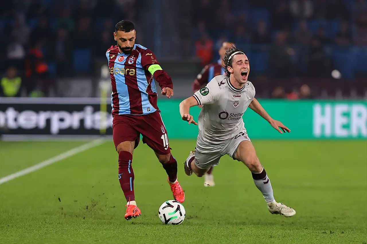 Trabzonspor, İskoç ekibi Hearts'ı 2 golle geçti