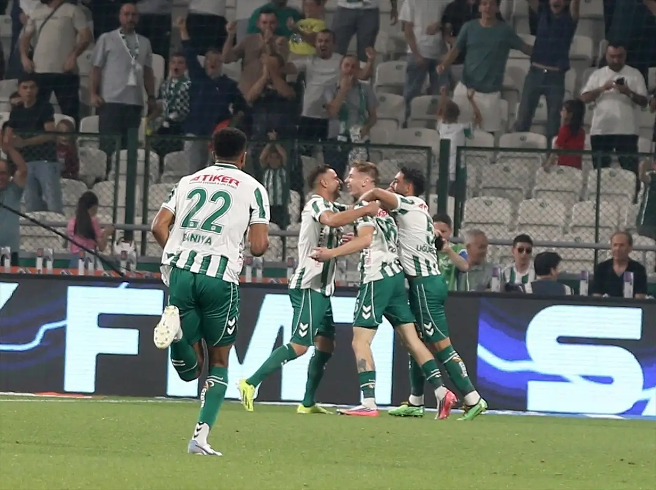 Toth, Konyaspor'a hayat verdi