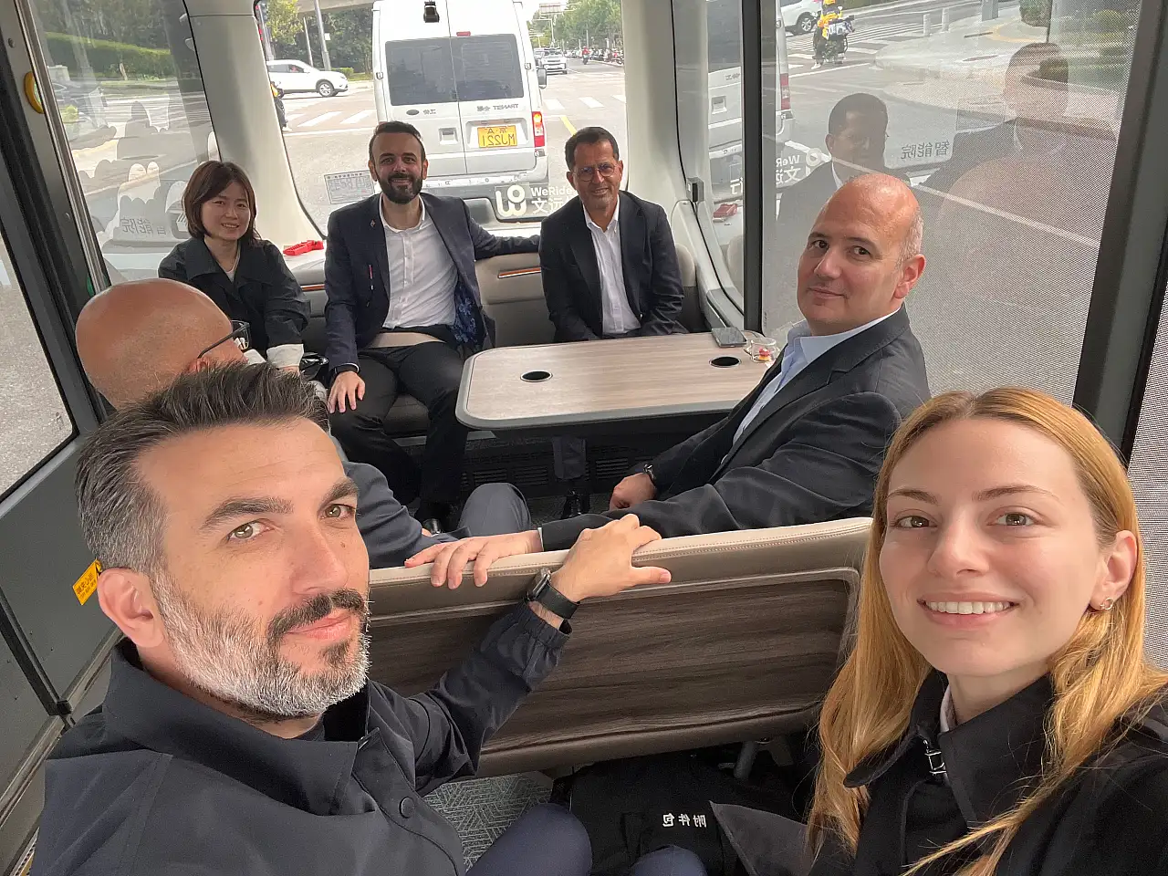 Konya milletvekili Çin'de otonom araçları test etti