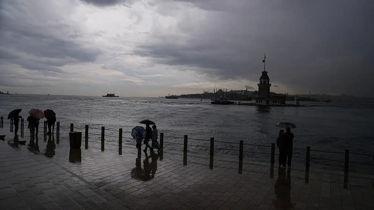 Bakan Kurum: 10 ilde turuncu, 26 ilde sarı kodlu uyarı var