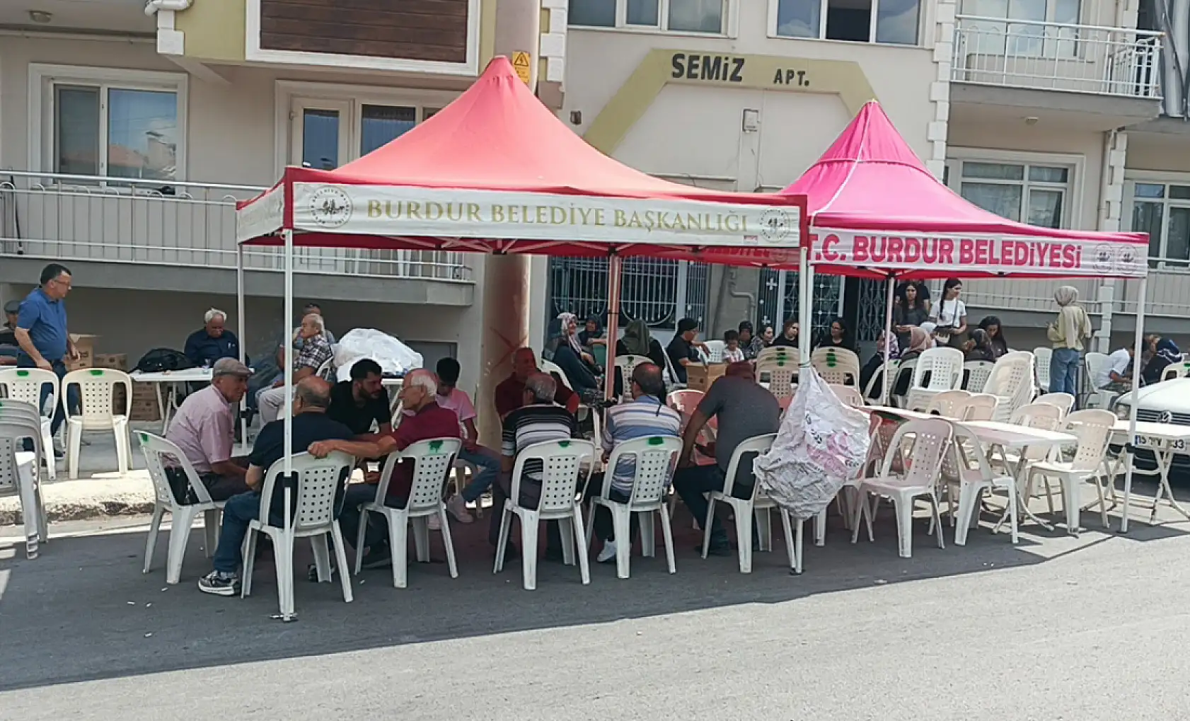 Düğününe saatler kala... Damatlık yerine kefen giydi