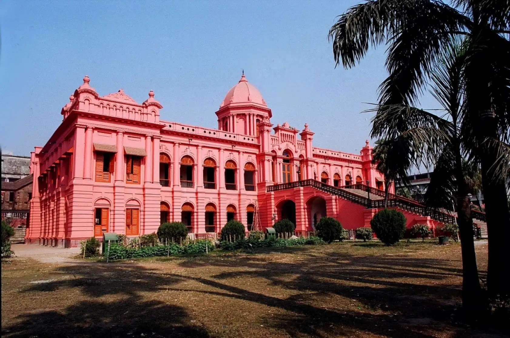 Güney Asya'nın Gizli Hazinesi: Bangladeş