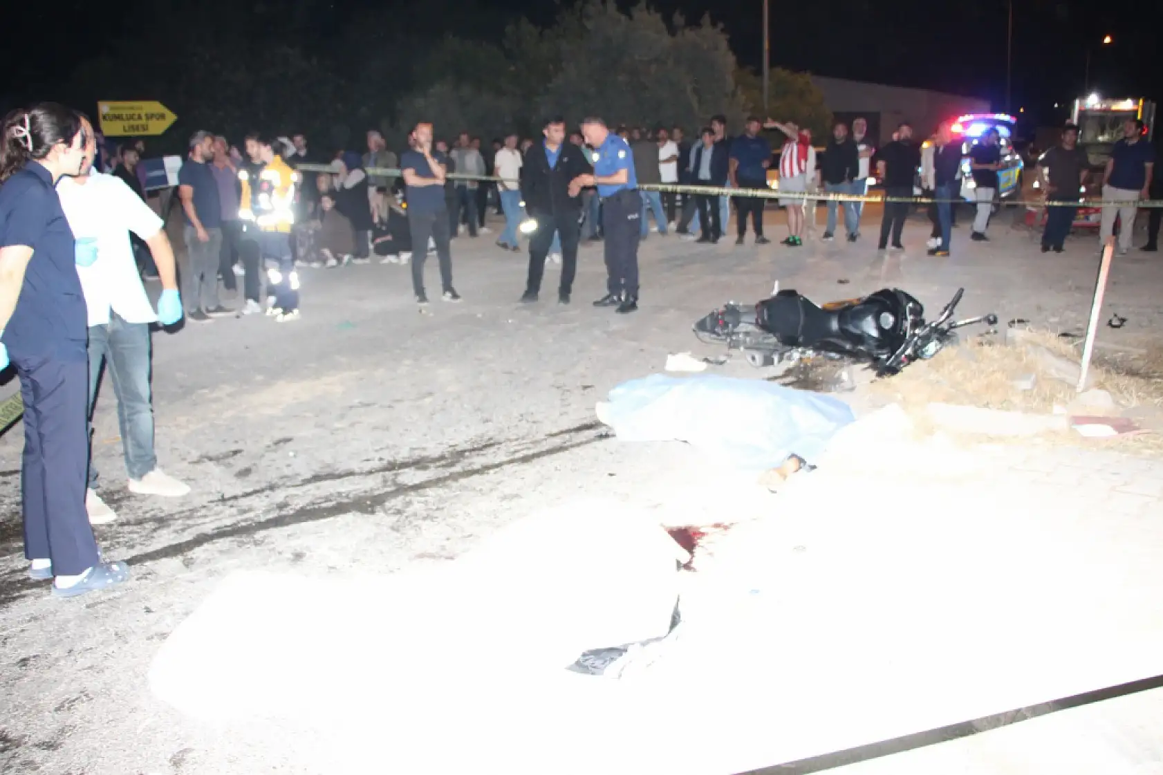 İki ayrı feci kaza: 4 kişi hayatını kaybetti, 2 kişi yaralandı