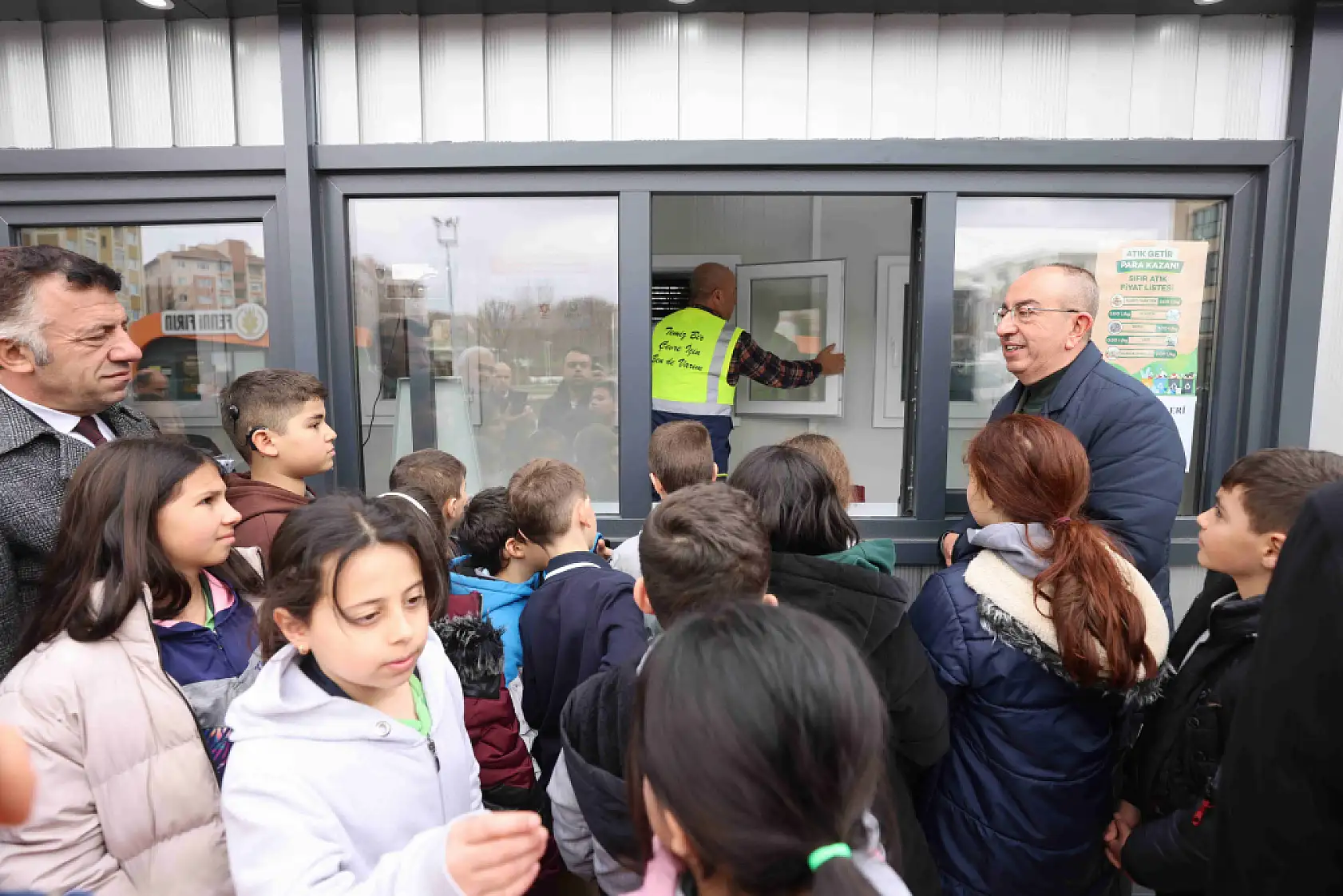 Konya'da atıklar paraya dönüşüyor: Meram Çevre Kart dönemi başladı