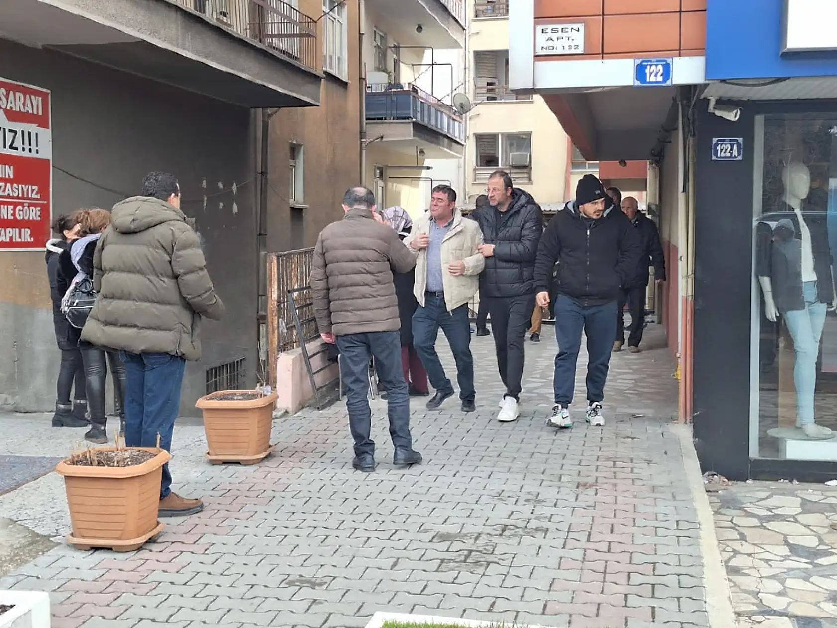 Barışma teklifi dehşete dönüştü: Eski kayınvalidesini öldürüp intihar etti