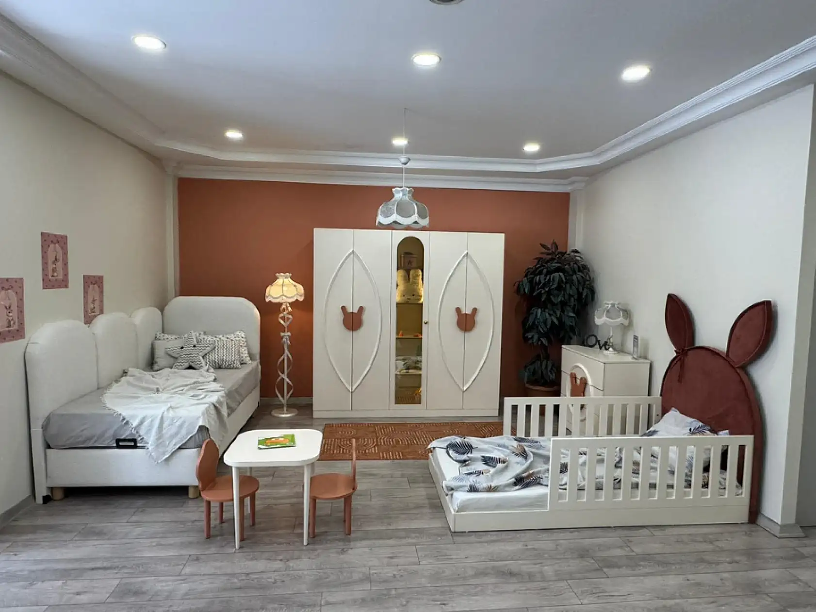 Konya'nın en büyük bebek ve genç odası mağazası: Aynı anda 45 farklı takım sergileniyor