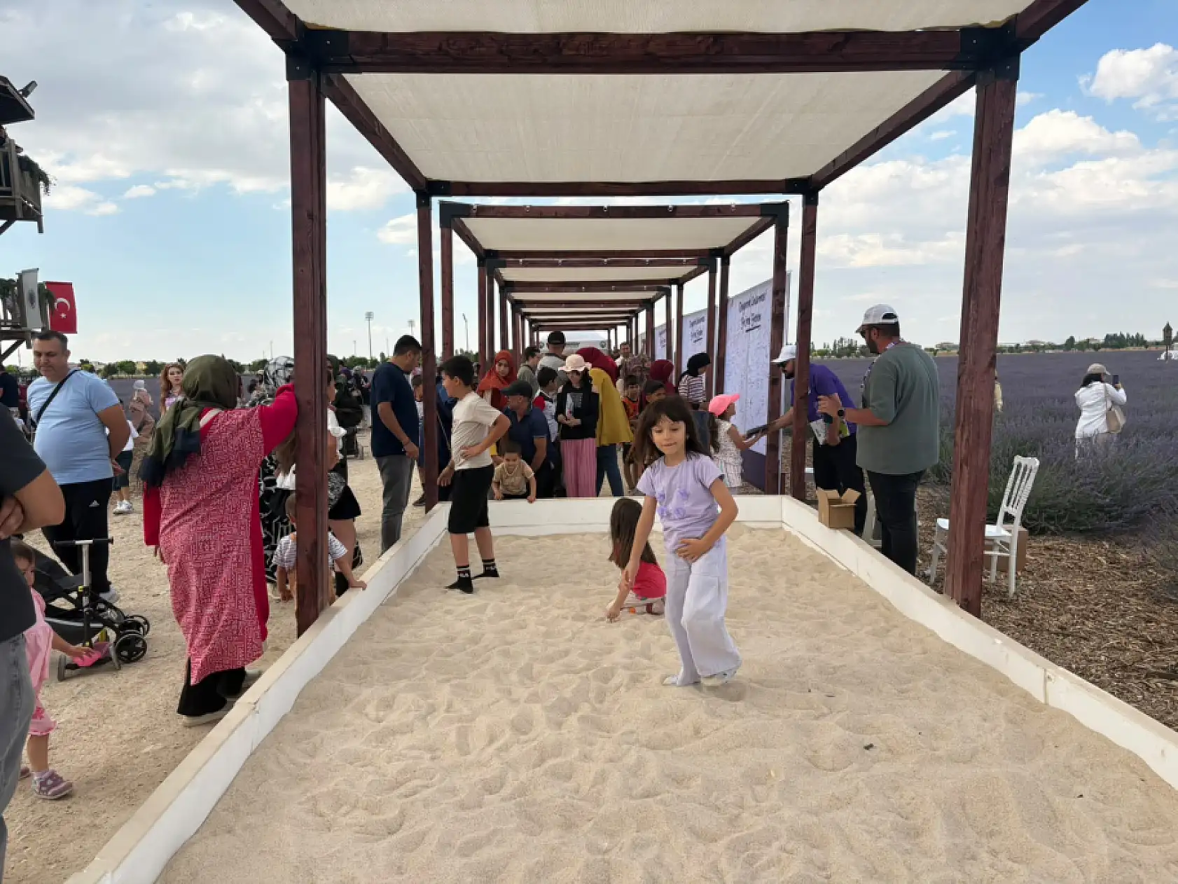 Karatay'da lavanta zamanı: 340 dönümlük bahçede festival coşkusu