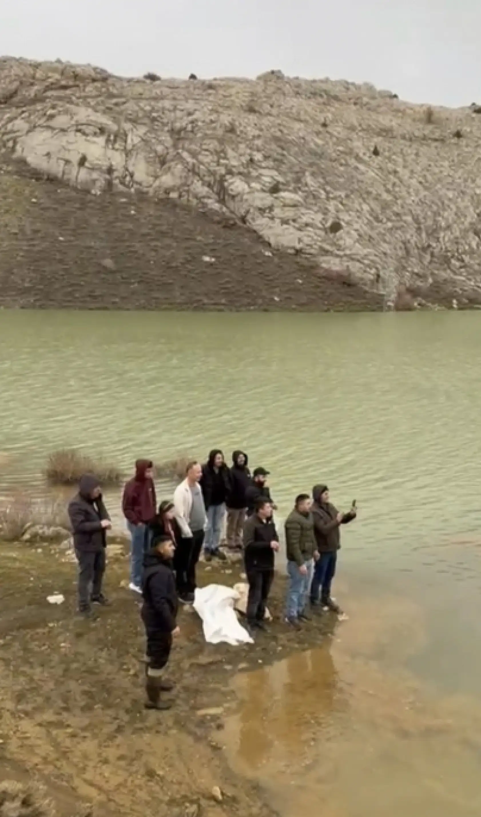 Yayla yolunda Venedik esintisi: Konyalı köylüler ulaşıma botla çözüm buldu