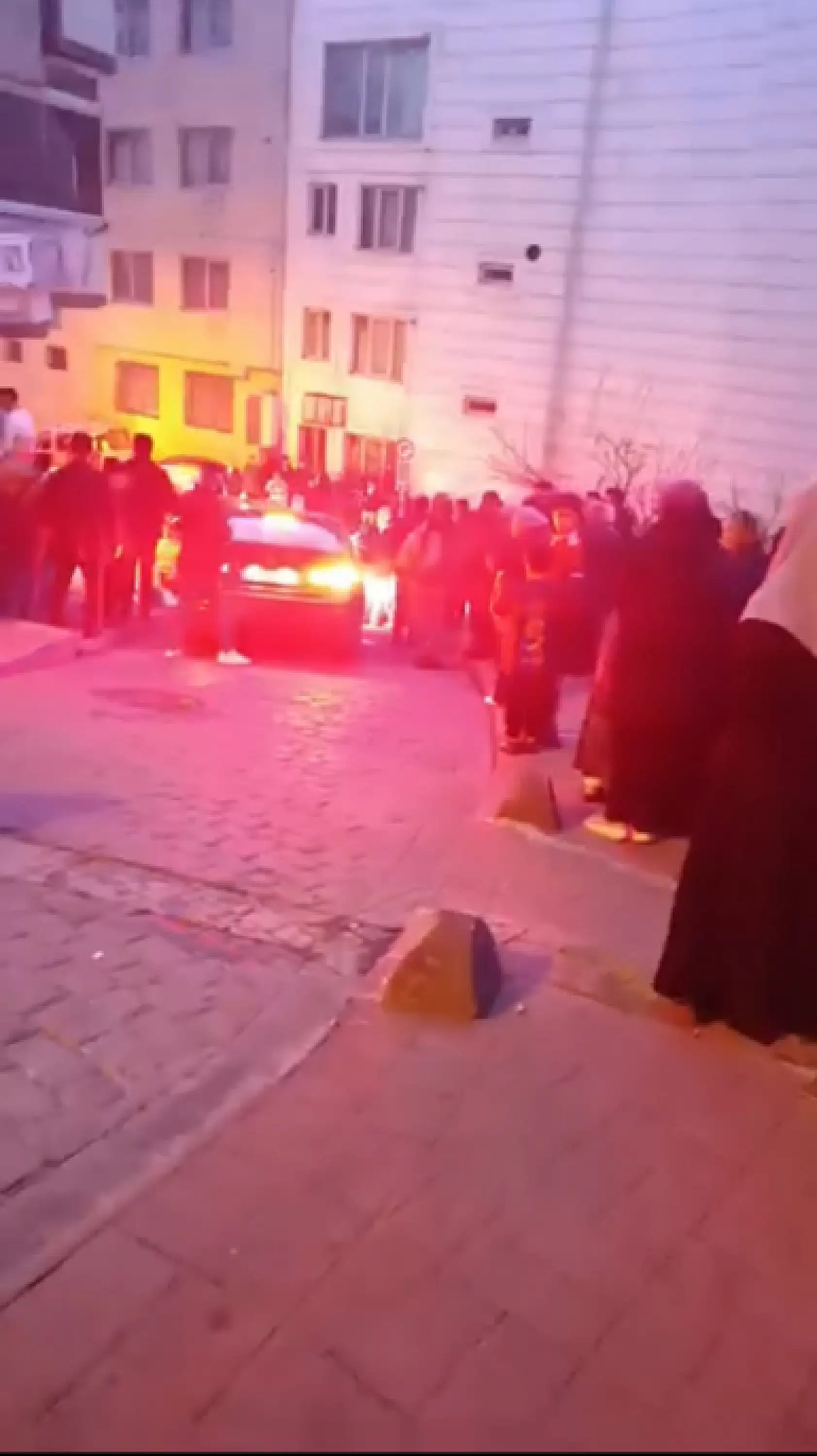 Aile faciası: Önce oğlunu öldürdü, sonra intihar etti