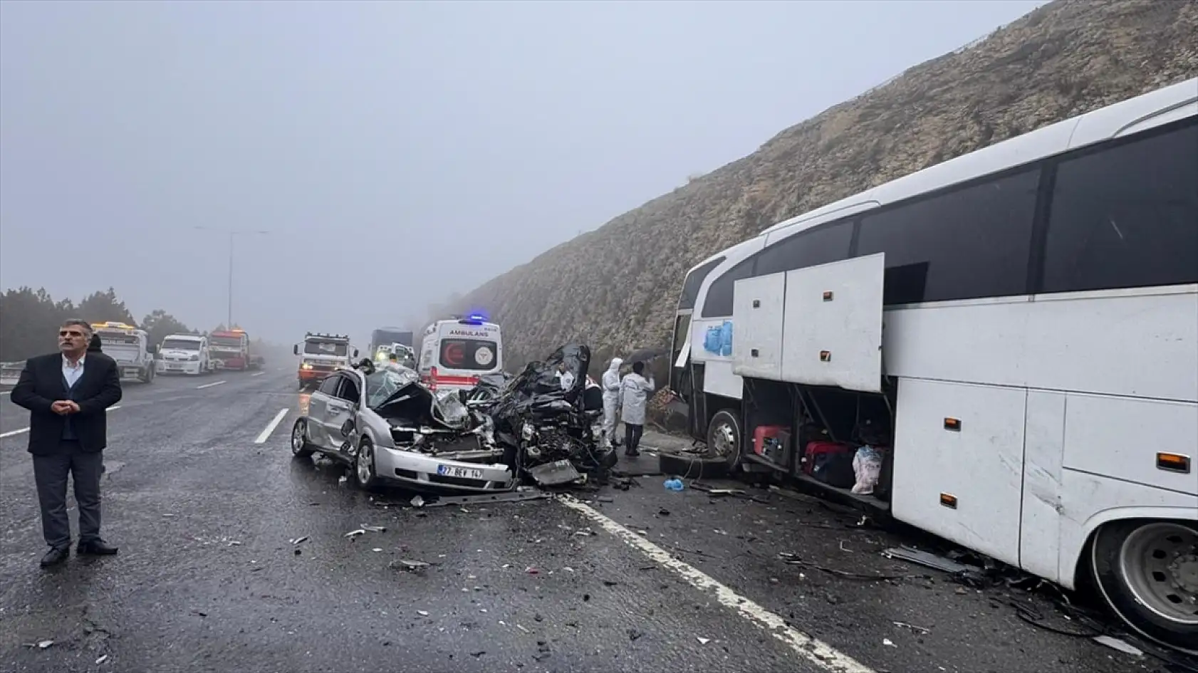 Sabaha acı haberle uyandık! 2 ölü, 10 yaralı