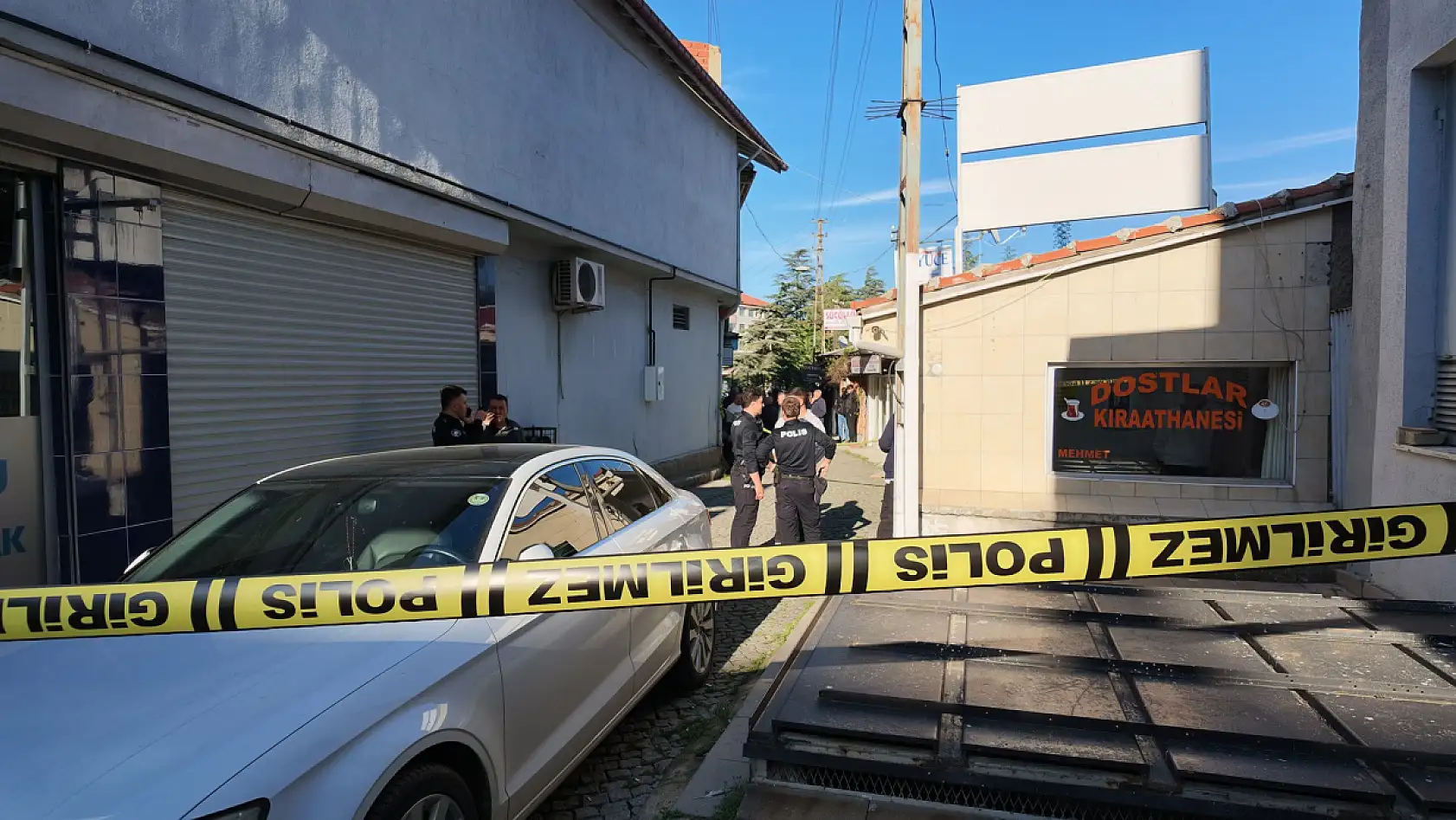 Konya'da kıraathanede silahlı saldırı! İzinli gelen genç işçi öldürüldü