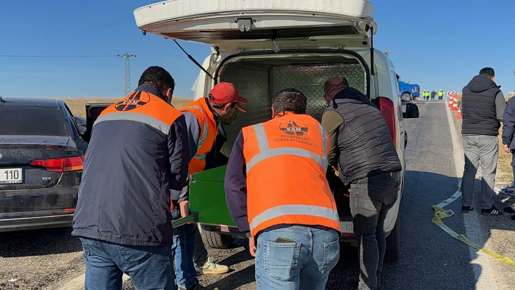 Biri Konya plakalı iki otomobil kafa kafaya çarpıştı: 4 ölü, 4 yaralı