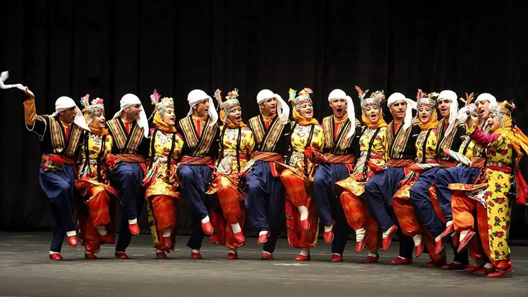 Türkiye'nin ritmi bu listede: 81 ilin meşhur oyun havaları