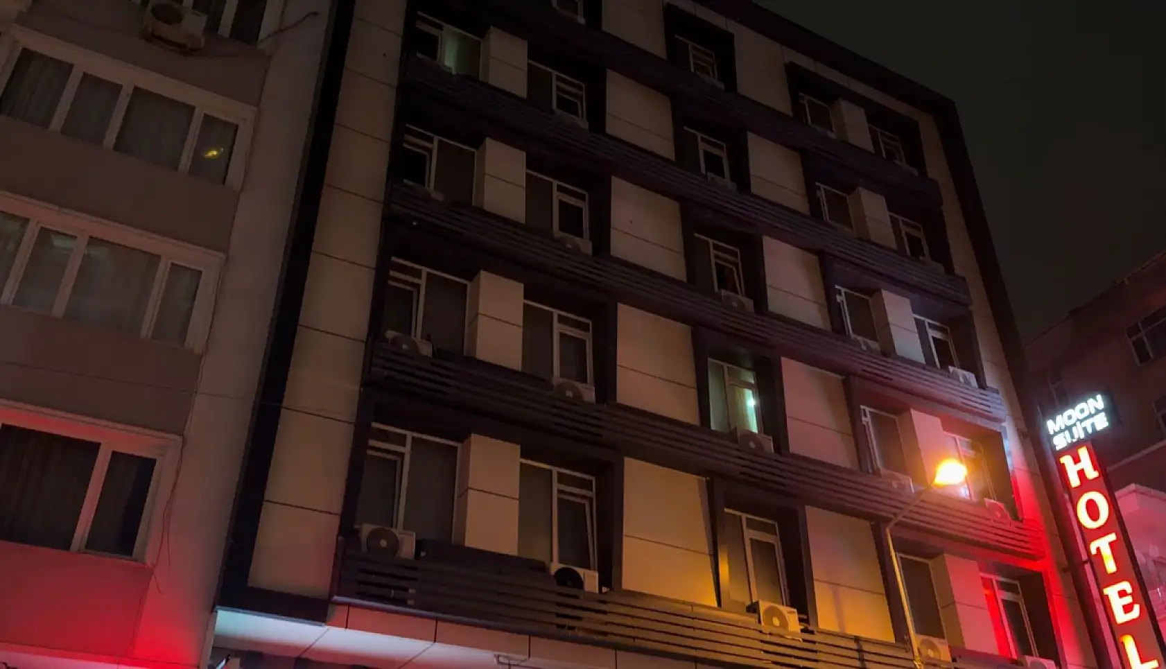 Otelde kan donduran olay: Genç kadın cinayete mi kurban gitti?