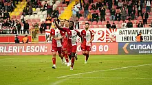 Konyasporlu oyuncu 1. ligi sallıyor