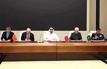 Doha'da tarihi savunma zirvesi: Türkiye, Katar, Pakistan ve Endonezya arasında 'Bedir' anlaşması