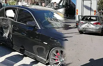 Konya'da 4 araçlı kaza! 3 kişi yaralandı