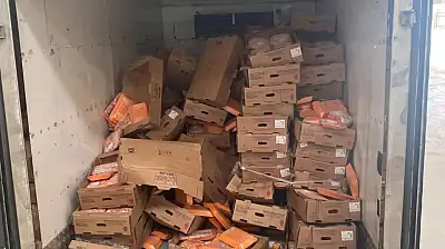 Konya merkezde skandal: 7 ton tarihi geçmiş tavuk etine el konuldu!