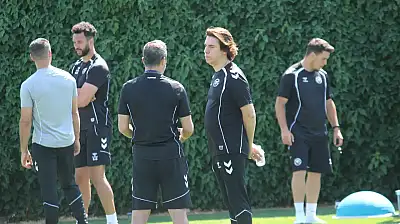 Konyaspor'un eski antrenörü iş stresine girdi