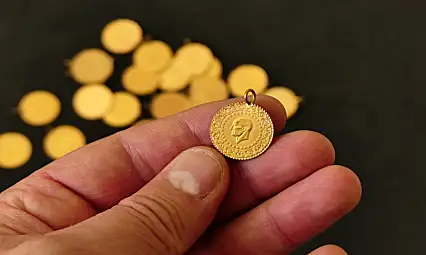 Altın fiyatlarında rekor üstüne rekor... Gram altın 6 bin 504 lirayı gördü
