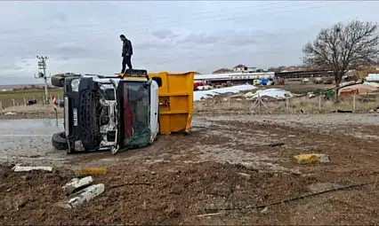 Konya'da kamyon facianın eşiğinden döndü: 2 yaralı var