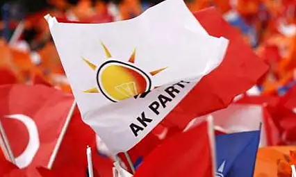 Konya'da bir belediye başkanı daha AK Parti'ye katıldı