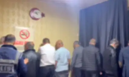 Konya merkezde iş yerine baskın! Kumarcı çıktılar