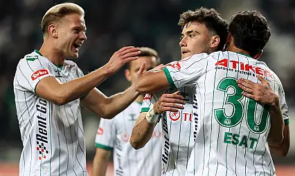 Konyaspor'un genç futbolcusunun yeni adresi resmen açıklandı!