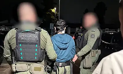 Son Dakika! Kırmızı bültenle aranan 13 suçlu Türkiye'ye getirildi