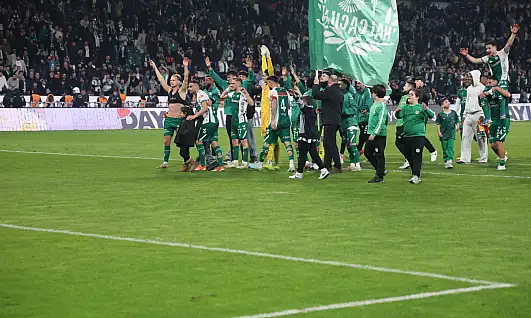 Konyaspor rakibine travma oluşturuyor
