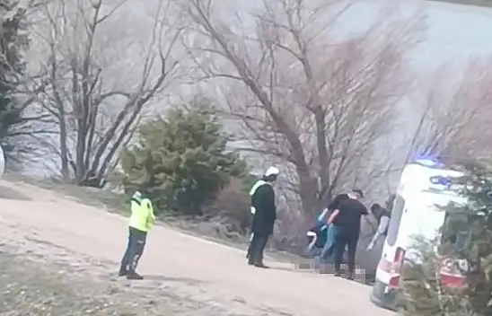 Genç kadını 8 yerinden bıçaklayıp baraja attılar