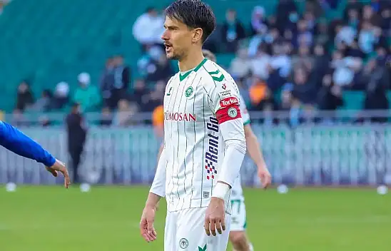 Jevtovic, Konyaspor otobüsünü görünce bunu yaptı
