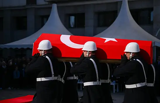 Kahraman polise veda: Gözyaşları içinde son yolculuğuna uğurlandı