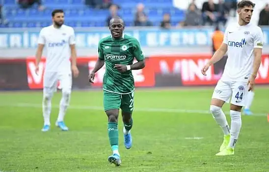 Kariyerinde Konyaspor öne çıkmıştı, evine geri döndü