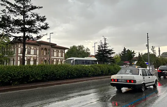 Konya'da 5 günlük hava durumu: Yağışlar sürecek, sıcaklıklar değişiyor