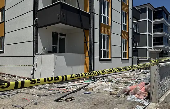 Konya'da inşaat kazası: Elektrik akımına kapılan işçi 4. kattan zemine düştü