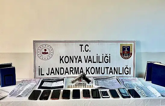 Konya'da tefecilik operasyonu: Milyonluk senet ve çek ele geçirildi